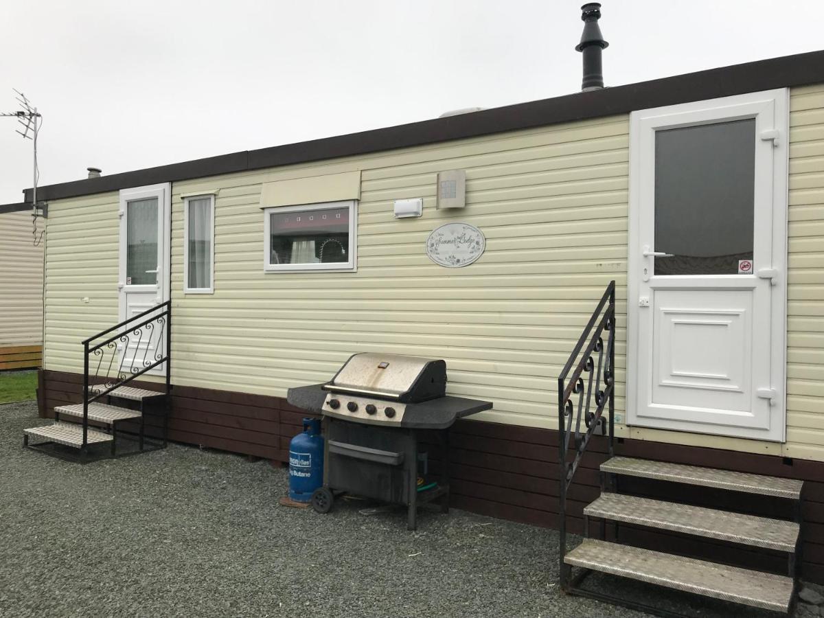Bobbys Bolthole2 Holiday home Heysham